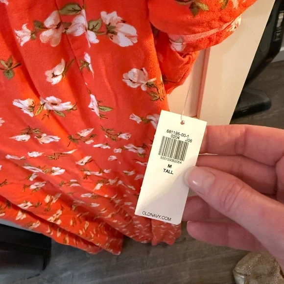 Old Navy Orange Floral Crepe Midi Dress - Picture 4 of 7